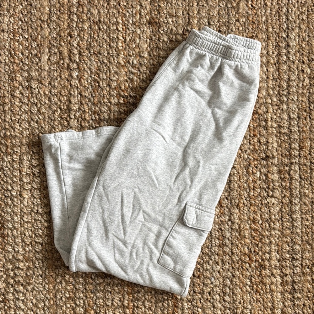 Brandy Melville Cargo Sweatpants